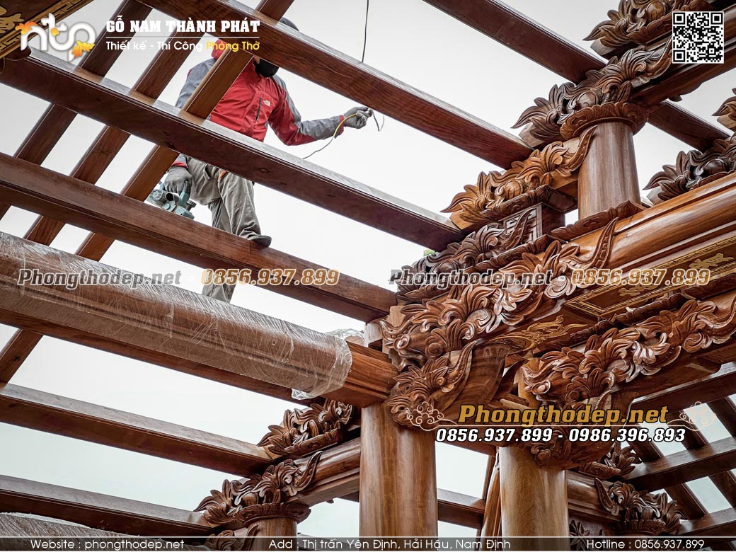 Hoa văn trong nhà gỗ